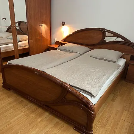 Annaleah Apartman Dubravice