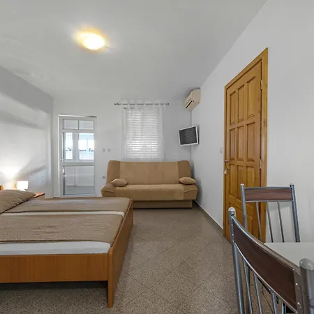 Appartamento Annaleah Dubravice