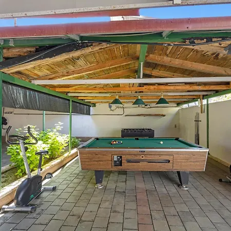 Annaleah Appartamento *