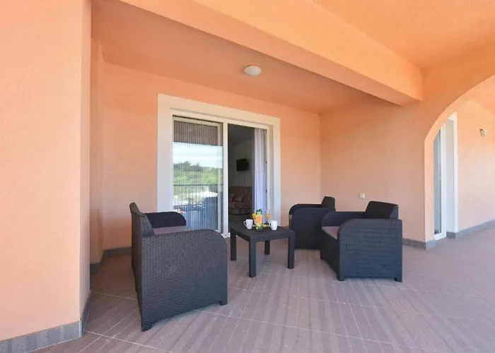 Annaleah Appartement *